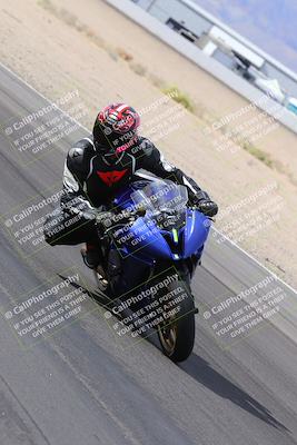 media/Nov-05-2022-SoCal Trackdays (Sat) [[f8d9b725ab]]/Turn 15 Inside (145pm)/